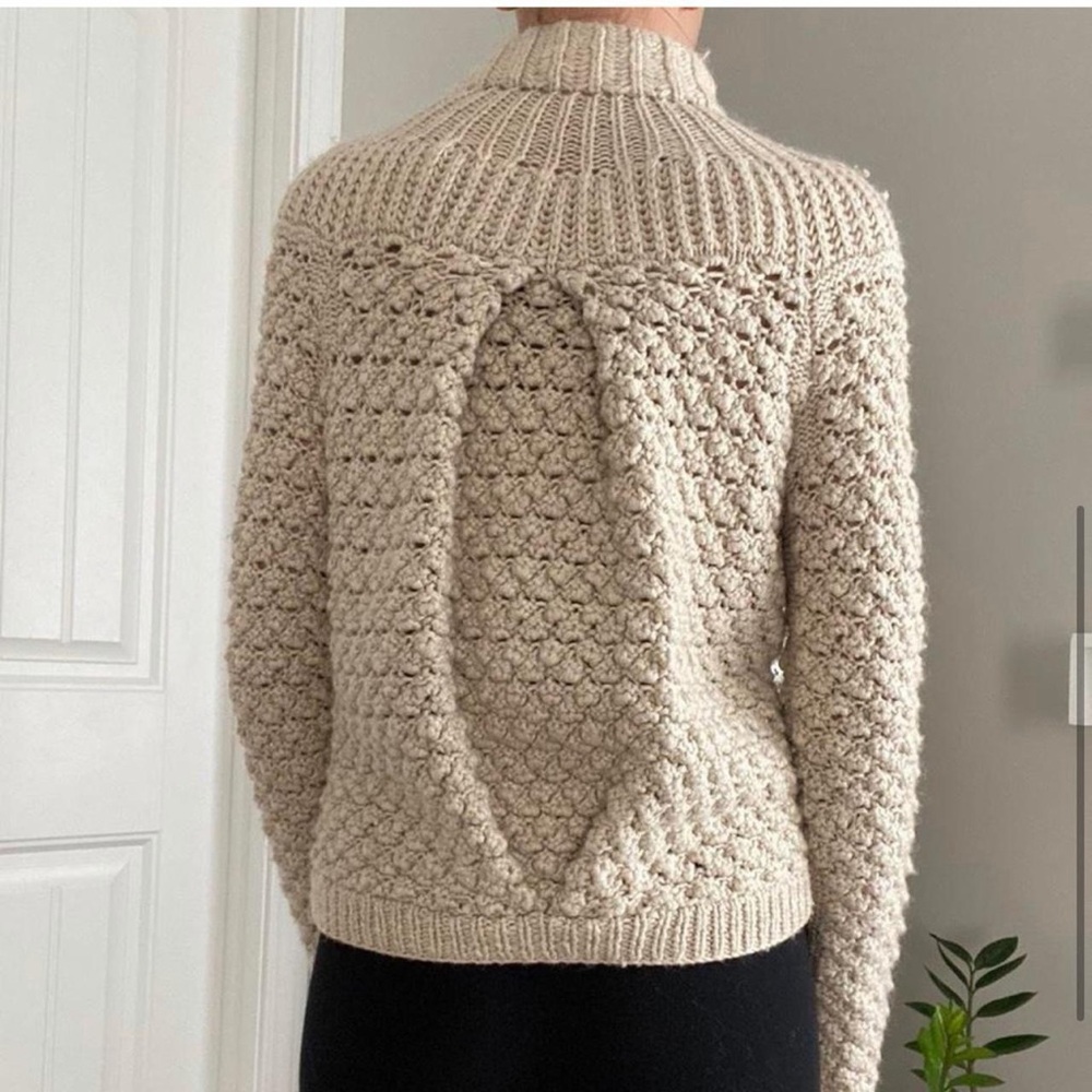 Moda International Vintage Sweater - Picture 7 of 8